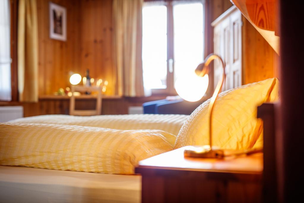 Hotel Nufenen ウルリヘン エクステリア 写真